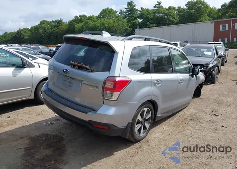 2018 Subaru Forester 2.5I Premium from USA, damaged, VIN JF2SJAGC4JH402054